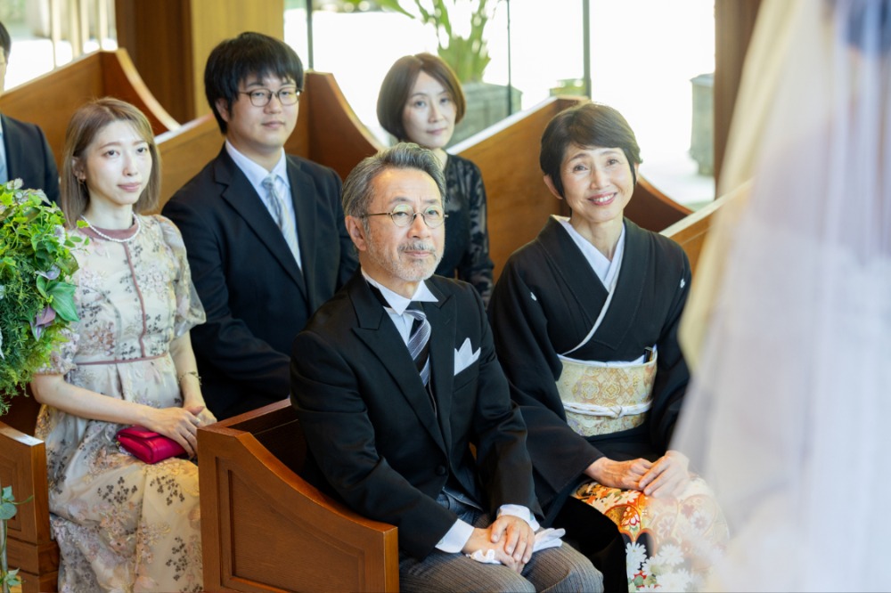 ⑤結婚式への参列